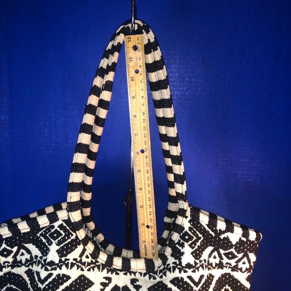 Shoulder Purse Tote Bag Large Jacquard Woven Bohemiam Black White Neutral NWOT - Picture 2 of 11